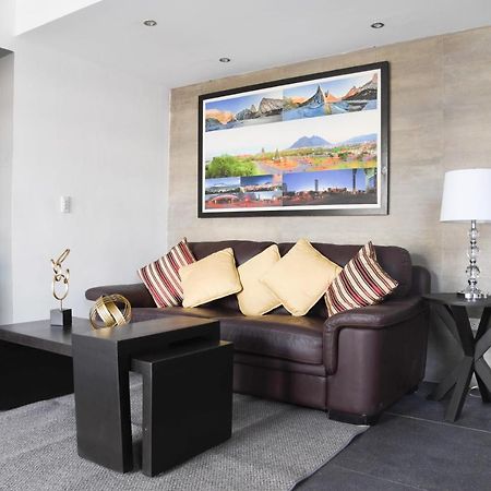 Casa Moderna Equipada Como En Pequeno Hotel Hab 4 Монтерей Екстериор снимка