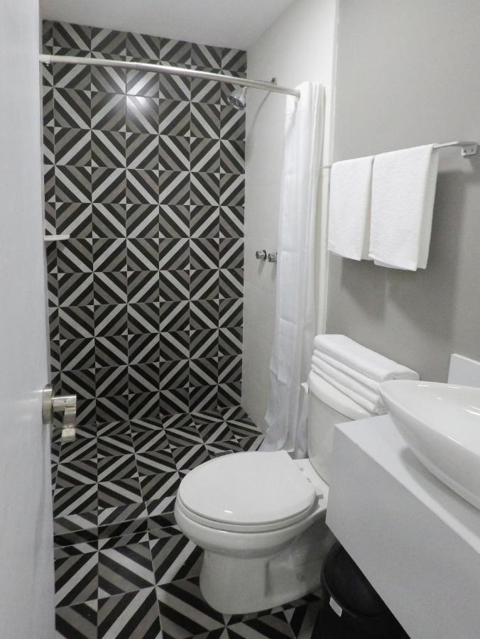 Casa Moderna Equipada Como En Pequeno Hotel Hab 4 Монтерей Екстериор снимка